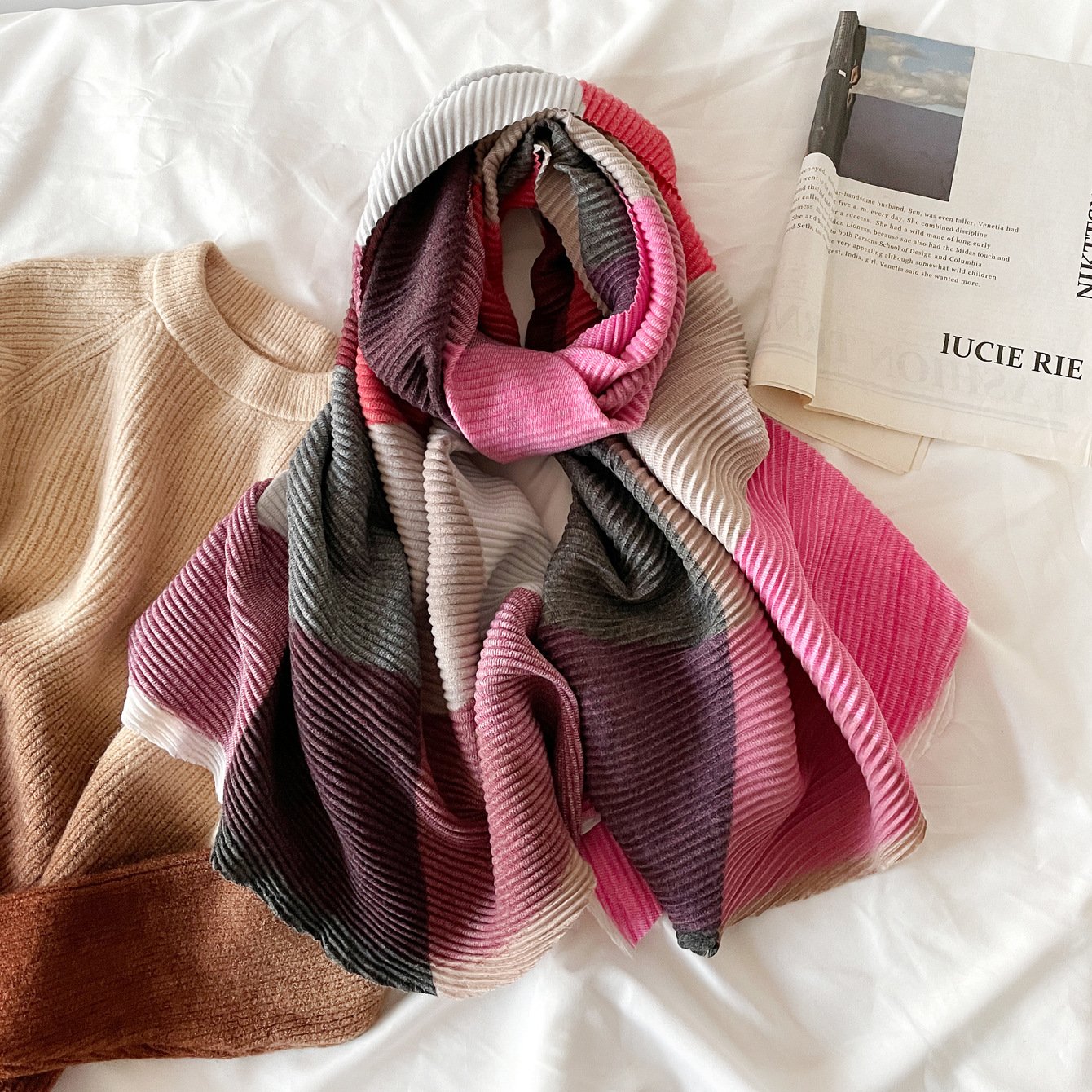 Versatile and comfortable knitted scarf, 180*34cm - Image 5