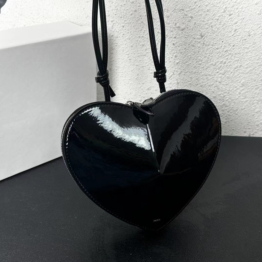Heart Crossbody Bag, 22*6*18cm - Image 4