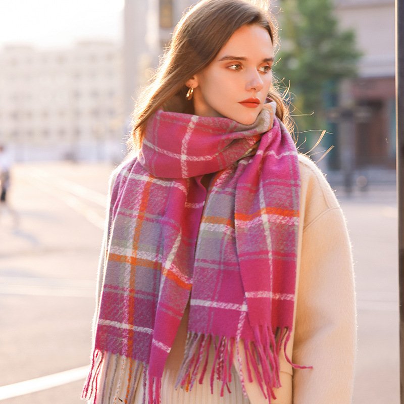 Thick winter warm scarf, 200*34 cm (excluding tassels),90% sheep wool - Image 5