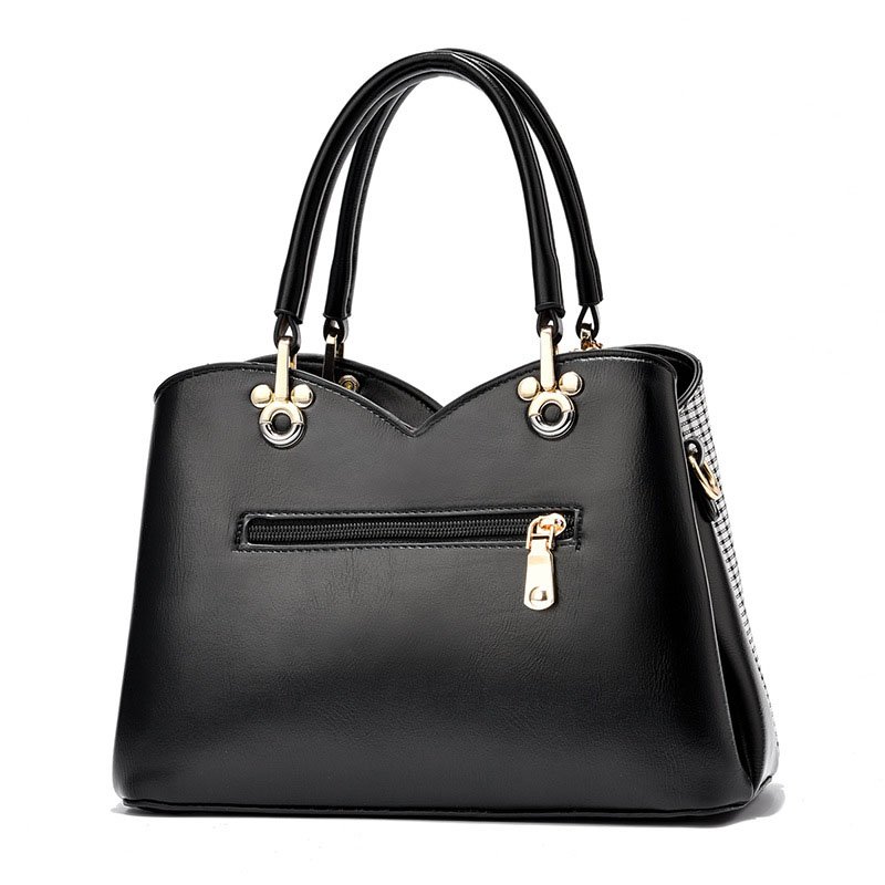 Women Leather Crossbody Chain Shoulder Bag, 21*12cm - Image 3