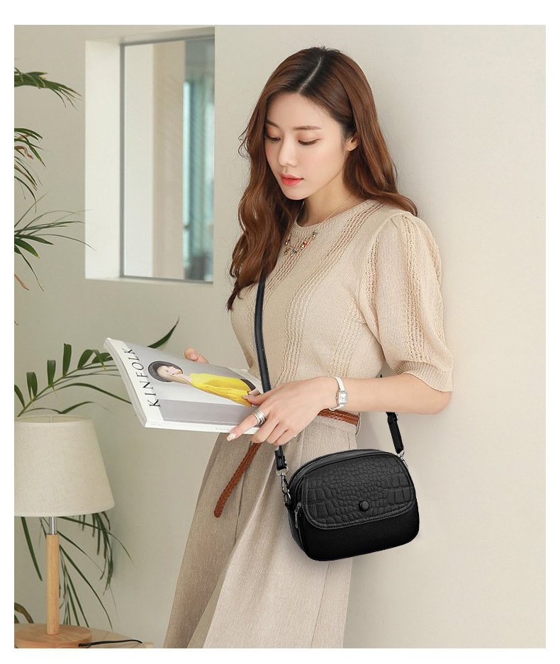 Pretty Shoulder Bag Crossbody Bag, 32*20cm - Image 3