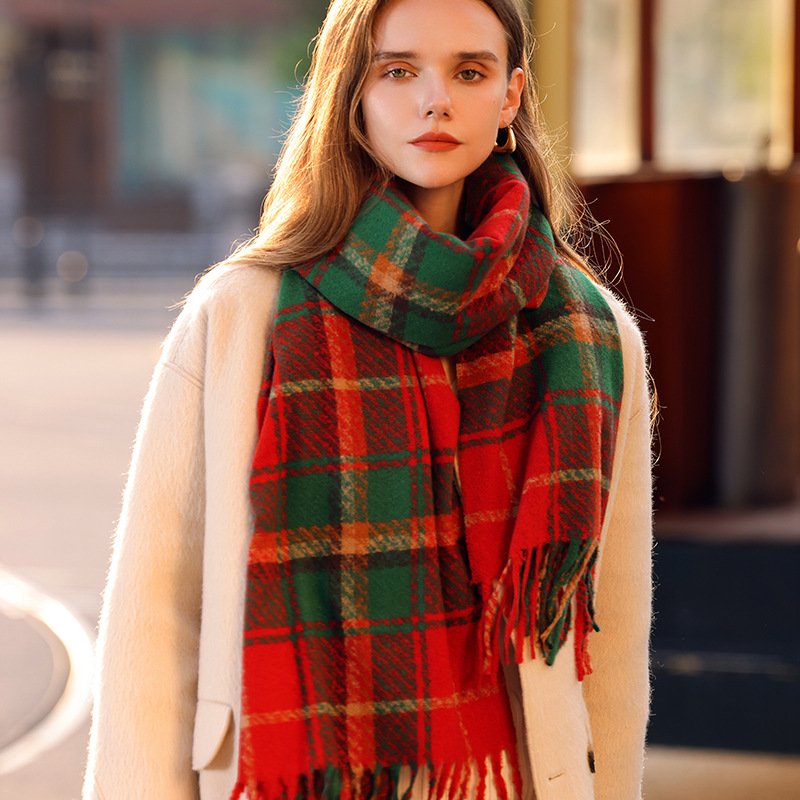 Thick winter warm scarf, 200*34 cm (excluding tassels),90% sheep wool