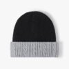 Women's Fashion Warm Knitted Hat for Autumn and Winter