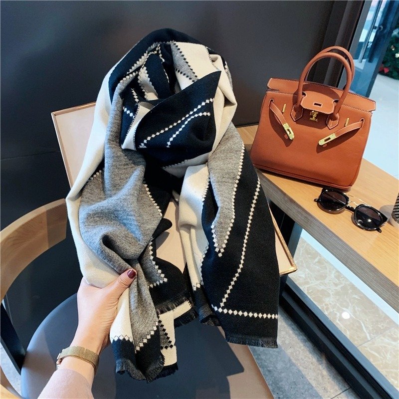 Fashion Warm Scarf, 65x180cm - Image 4