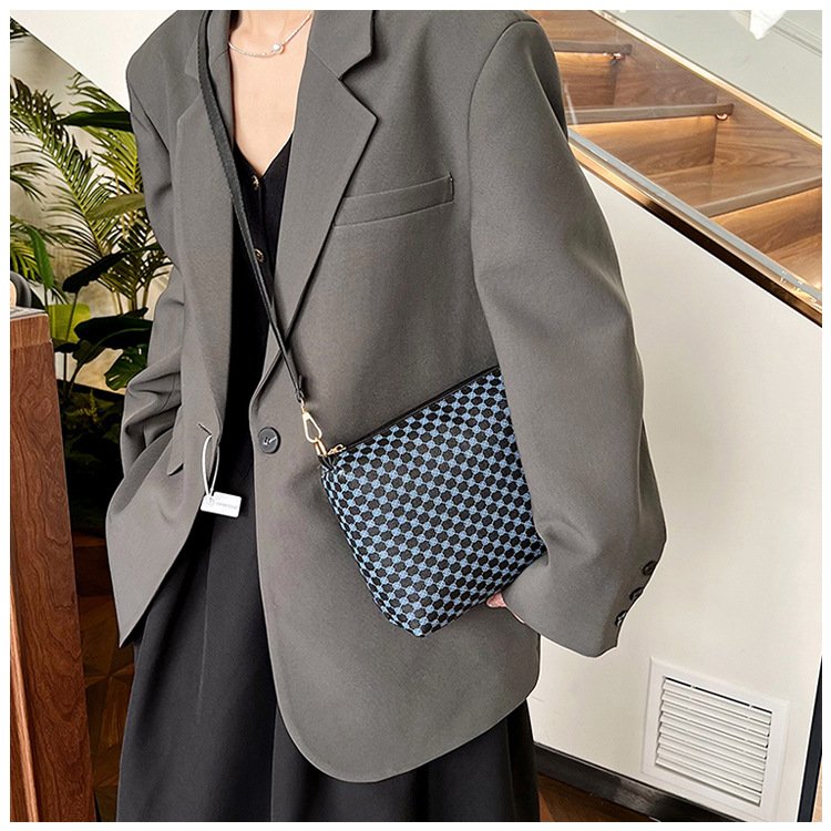 Designer Purses, Handbags, and Bucket Bag Sets - Image 3